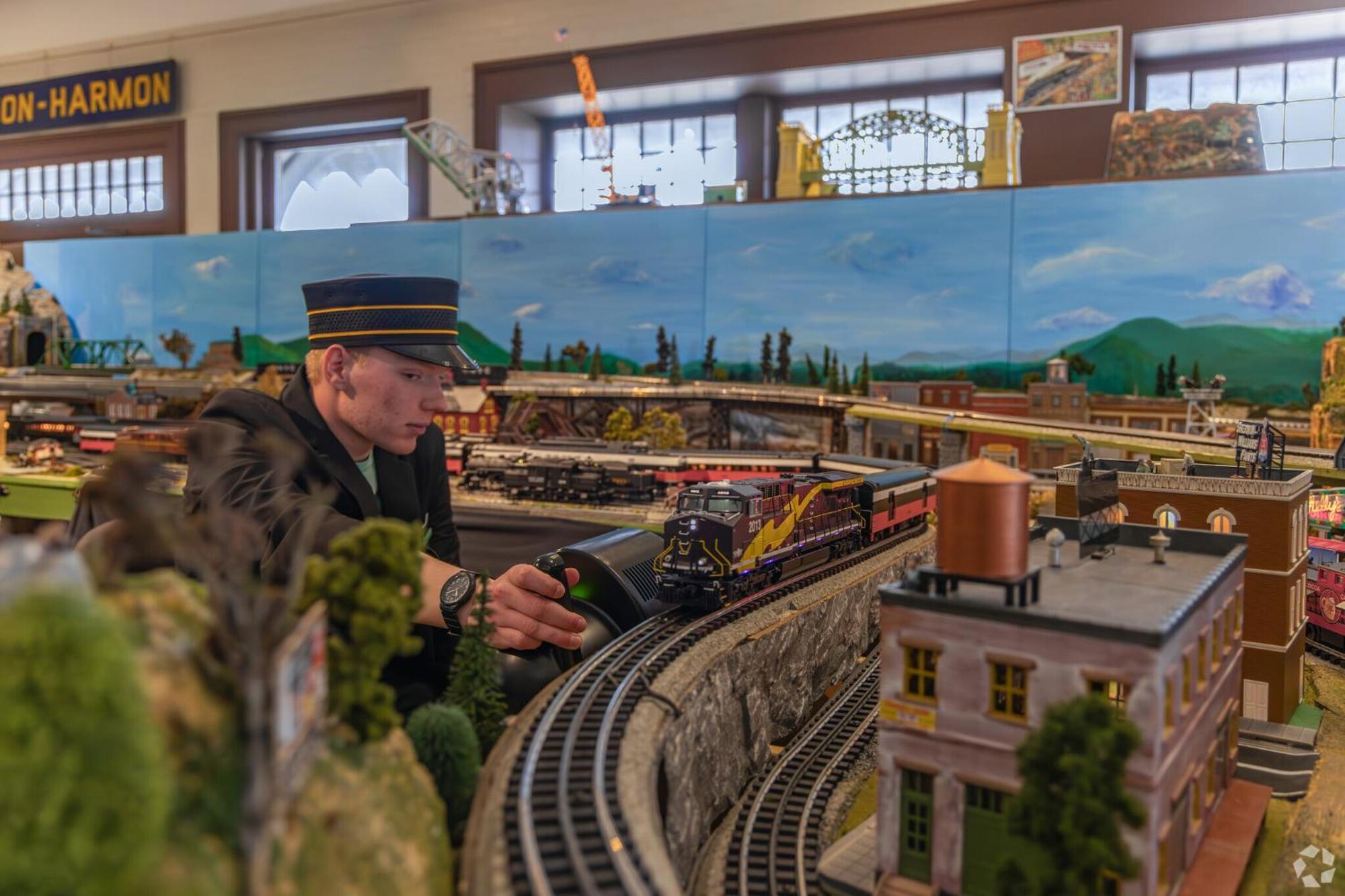 Welcome To Hat City Danbury, A Suburban Retreat Bagian luar foto